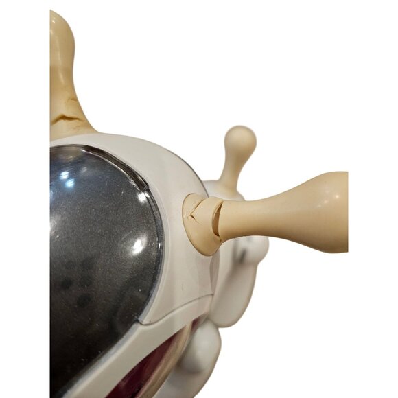 Tiger Electronics Mio Pup White Pink Bonus Sweater Booties 2007 TESTED Working - Picture 11 of 17